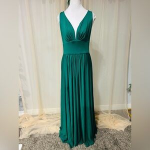 Emerald Green Plunge Maxi Dress | Open Back | Size 10 | NWT